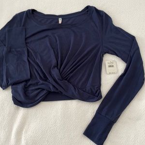 Free People Movement Sz S NWT Navy Long Sleeve Twist Crop Top
